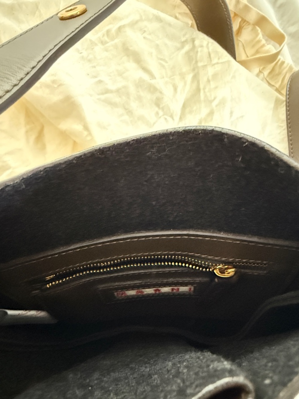 Marni Chocolate Brown Leather Shoulder Bag with Gold Ring - Picture 5 of 7